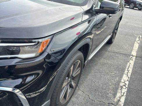 Used 2024 Honda Pilot Elite image 1