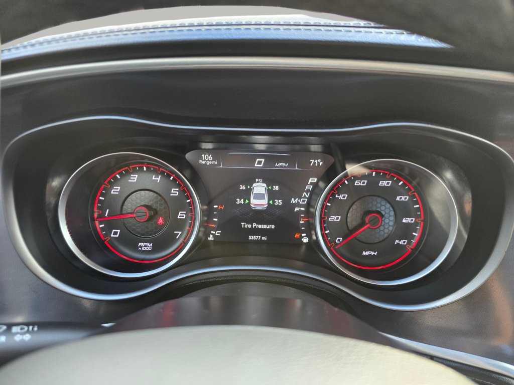 Used 2020 Dodge Charger SXT w/ Plus Group RWD image 7