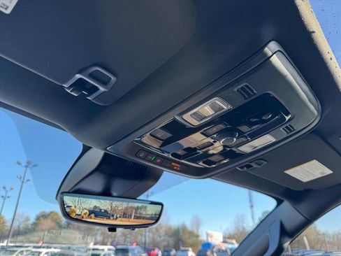 New 2026 Chevrolet Tahoe High Country w/ Sun And Tow Package image 22