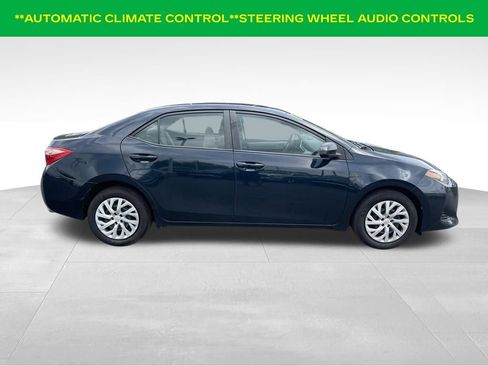 Used 2019 Toyota Corolla LE FWD image 6