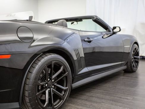 Used 2014 Chevrolet Camaro ZL1 RWD image 29