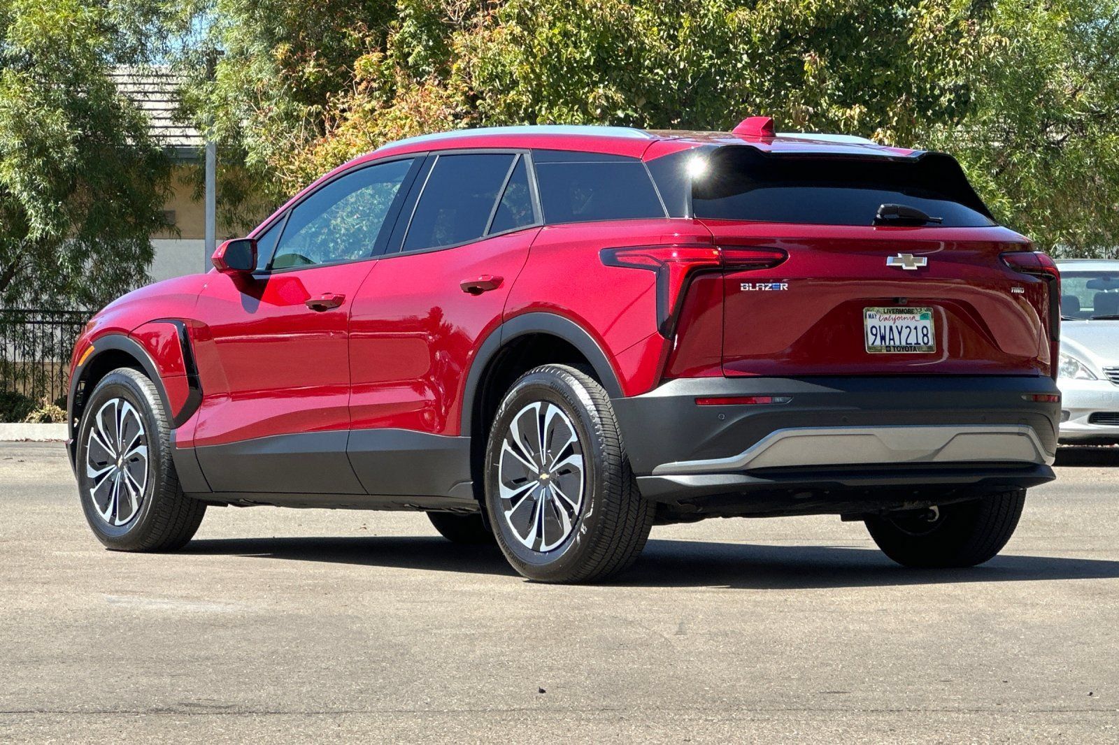 Used 2024 Chevrolet Blazer EV LT AWD/4WD image 6