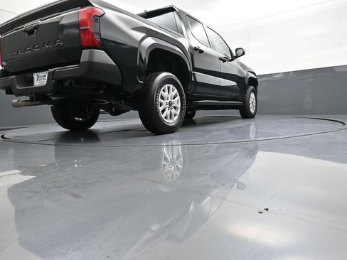Used 2025 Toyota Tacoma SR RWD image 29