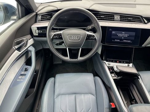 Certified 2023 Audi e-tron Prestige w/ Prestige Package AWD/4WD image 10