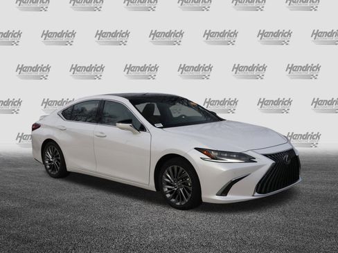Certified 2024 Lexus ES 350 Ultra Luxury w/ Accessory Package (Z2) image 2