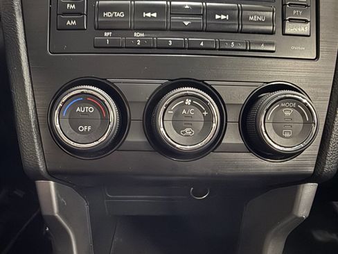 Used 2015 Subaru Forester 2.5i Limited image 28