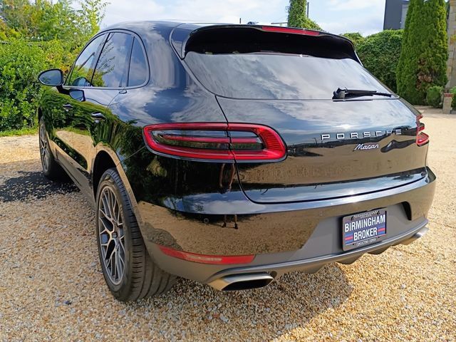 Used 2018 Porsche Macan AWD/4WD image 11