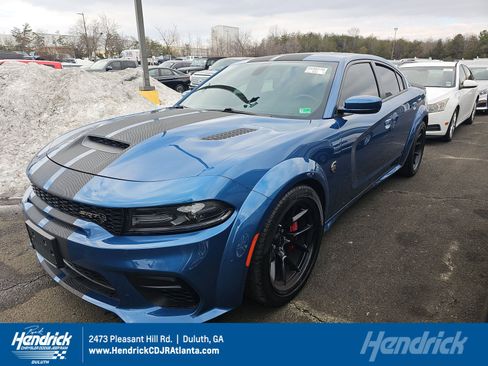 Used 2021 Dodge Charger SRT Hellcat image 1