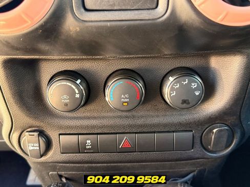 Used 2012 Jeep Wrangler Sport AWD/4WD image 18