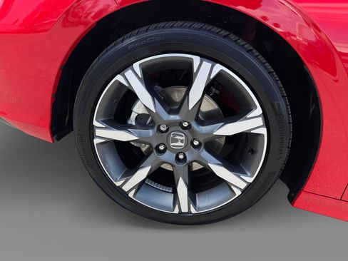Certified 2025 Honda Civic Sport Touring image 9