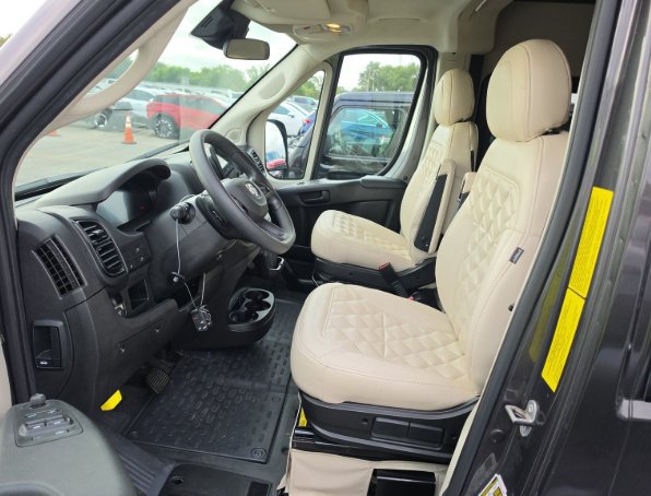 Used 2022 RAM ProMaster 3500 w/ Premium Convenience Group (B) FWD image 5