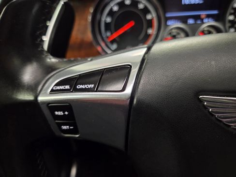 Used 2018 Bentley Flying Spur V8 AWD/4WD image 22