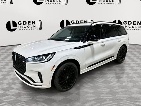 Used 2025 Lincoln Aviator Reserve w/ Luxury Package RWD image 1