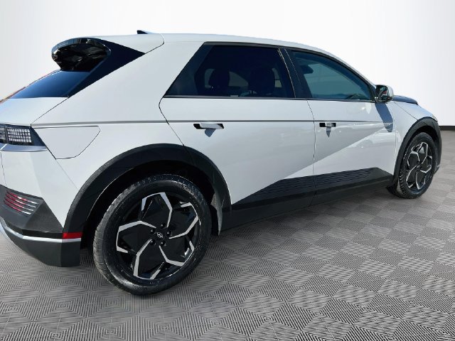 Used 2024 Hyundai Ioniq 5 SEL RWD image 7