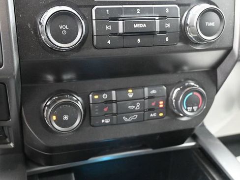 Used 2020 Ford F150 XLT w/ Equipment Group 302A Luxury image 12