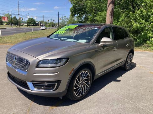 Used 2019 Lincoln Nautilus Reserve w/ Cargo Utility Package AWD/4WD image 9