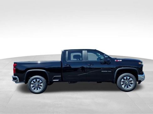 New 2026 Chevrolet Silverado 2500 LT w/ All Star Edition AWD/4WD image 2