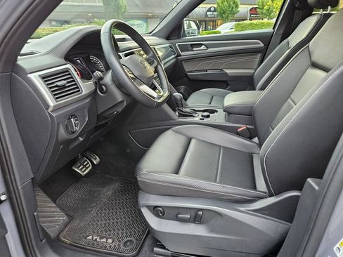 Used 2021 Volkswagen Atlas Cross Sport SE w/ Panoramic Sunroof Package AWD/4WD image 22