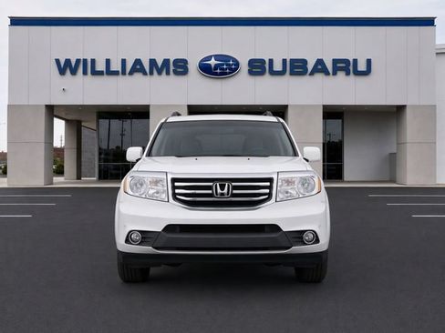 Used 2015 Honda Pilot Touring image 2