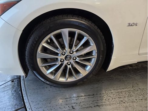 Used 2018 INFINITI Q50 Luxe w/ Cargo Package (L95) image 3