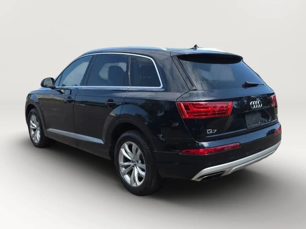 Used 2017 Audi Q7 3.0T Premium Plus AWD/4WD image 6