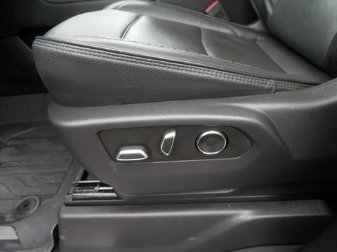 Certified 2025 GMC Sierra 3500 Denali w/ Technology Package image 21