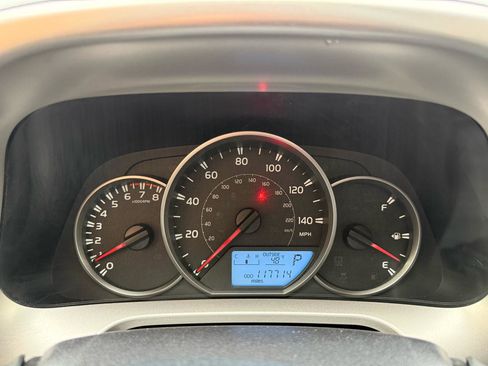 Used 2016 Toyota RAV4 LE image 13