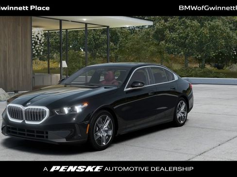 Used 2026 BMW 530i w/ Premium Package RWD image 1