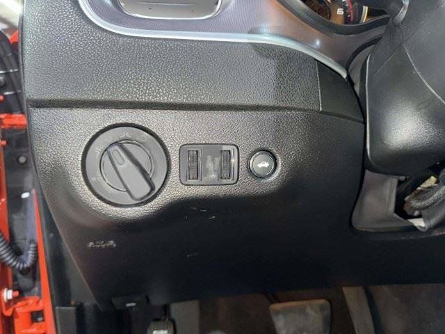 Used 2022 Dodge Charger SXT AWD/4WD image 25