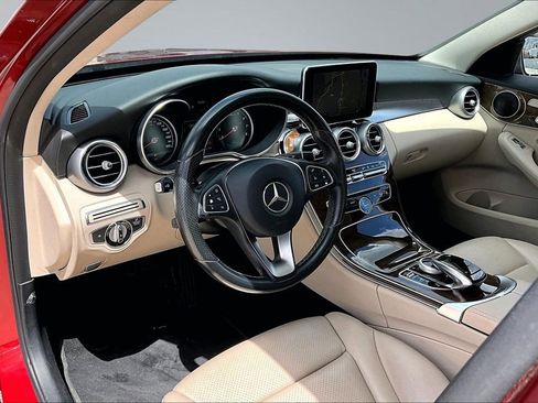 Used 2016 Mercedes-Benz C 350e Sedan image 4