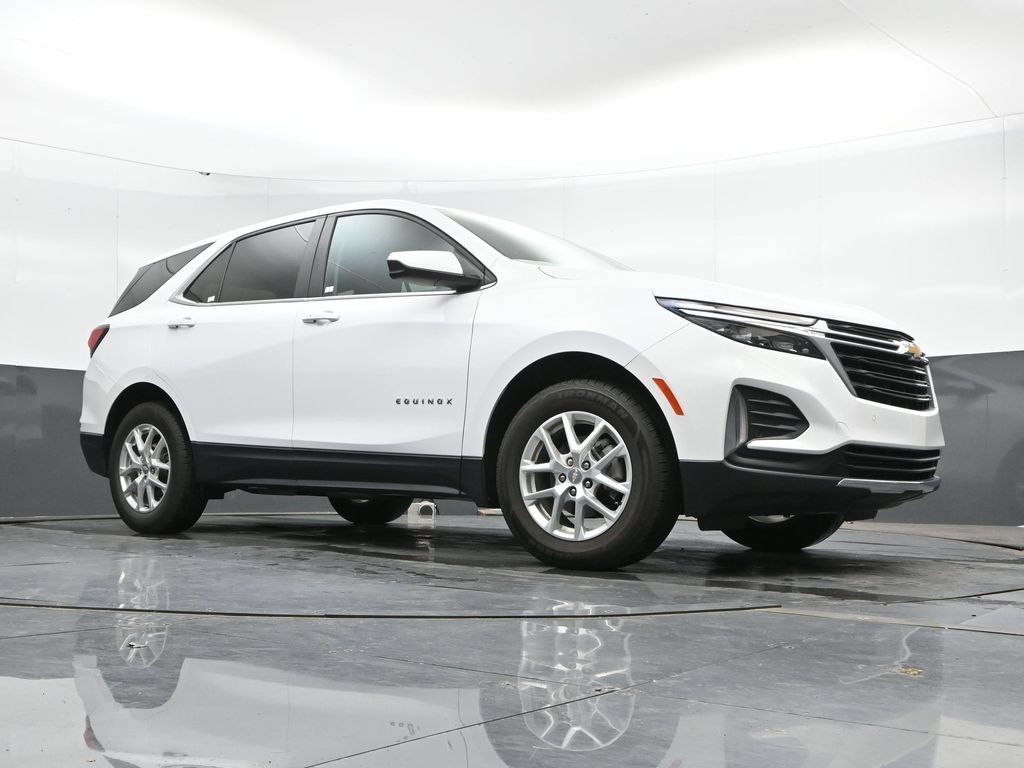 Used 2024 Chevrolet Equinox LT AWD/4WD image 42