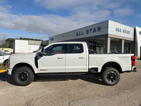 New 2026 Ford F250 Platinum AWD/4WD image 8