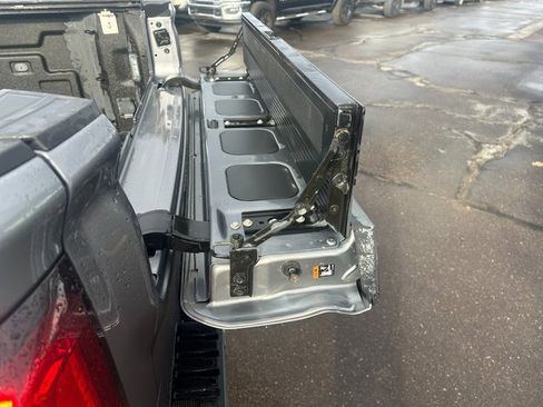 Used 2021 GMC Sierra 1500 AT4 w/ AT4 Value Package image 18