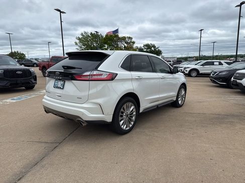 Used 2022 Ford Edge Titanium w/ Equipment Group 301A AWD/4WD image 4