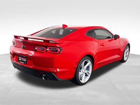 Used 2022 Chevrolet Camaro SS RWD image 6