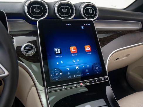 New 2026 Mercedes-Benz GLC 300 4MATIC image 25