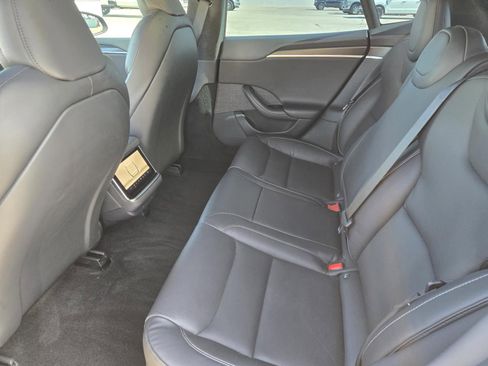 Used 2022 Tesla Model S Plaid AWD/4WD image 23