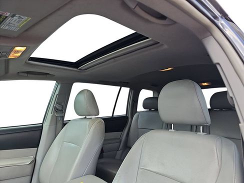 Used 2013 Toyota Highlander Limited FWD image 29