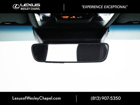 Used 2024 Lexus GX 550 w/ Cold Area Package AWD/4WD image 37