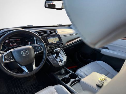 Used 2018 Honda CR-V Touring image 22