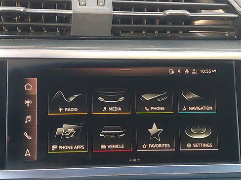 Used 2022 Audi Q3 2.0T Premium Plus w/ Premium Plus Package image 25