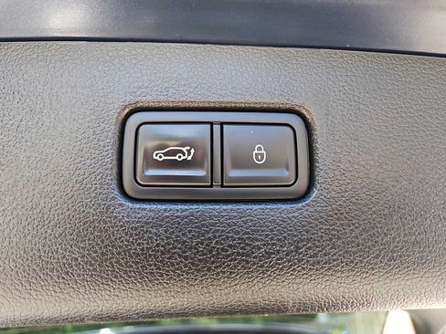 Used 2024 Genesis GV80 3.5T Advanced AWD/4WD image 38