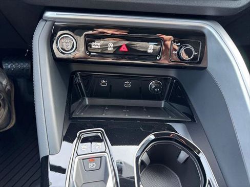 New 2025 Audi Q5 Premium AWD/4WD image 19