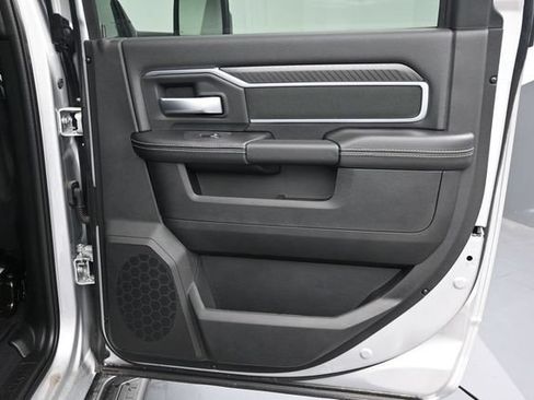New 2026 RAM 2500 Big Horn AWD/4WD image 13