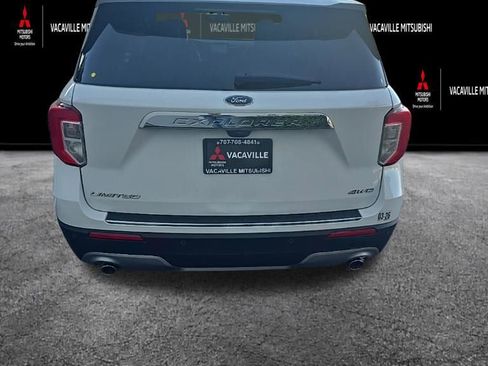 Used 2023 Ford Explorer Limited AWD/4WD image 4