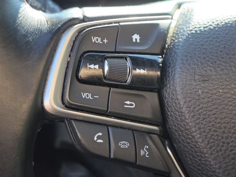 Used 2018 Honda Accord Sport image 30