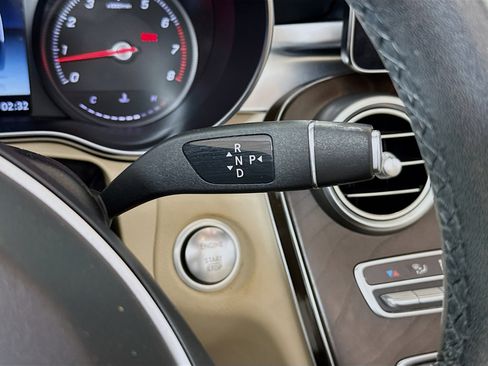 Used 2018 Mercedes-Benz C 300 4MATIC Cabriolet image 18