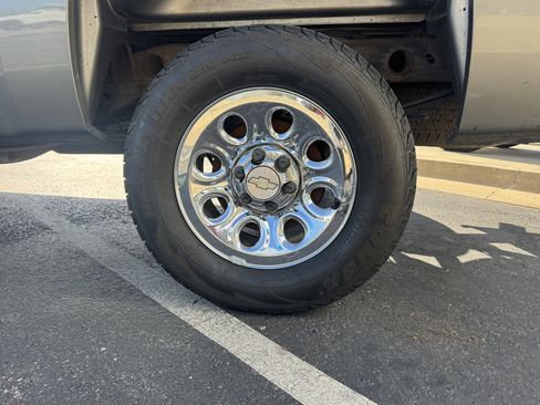 Used 2013 Chevrolet Silverado 1500 W/T w/ LS Package image 6