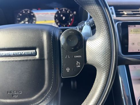 Used 2018 Land Rover Range Rover Sport HSE Dynamic image 18