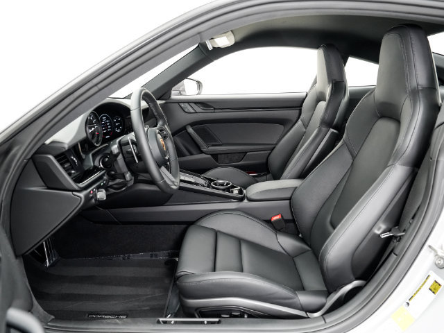 Certified 2024 Porsche 911 Carrera T RWD image 6